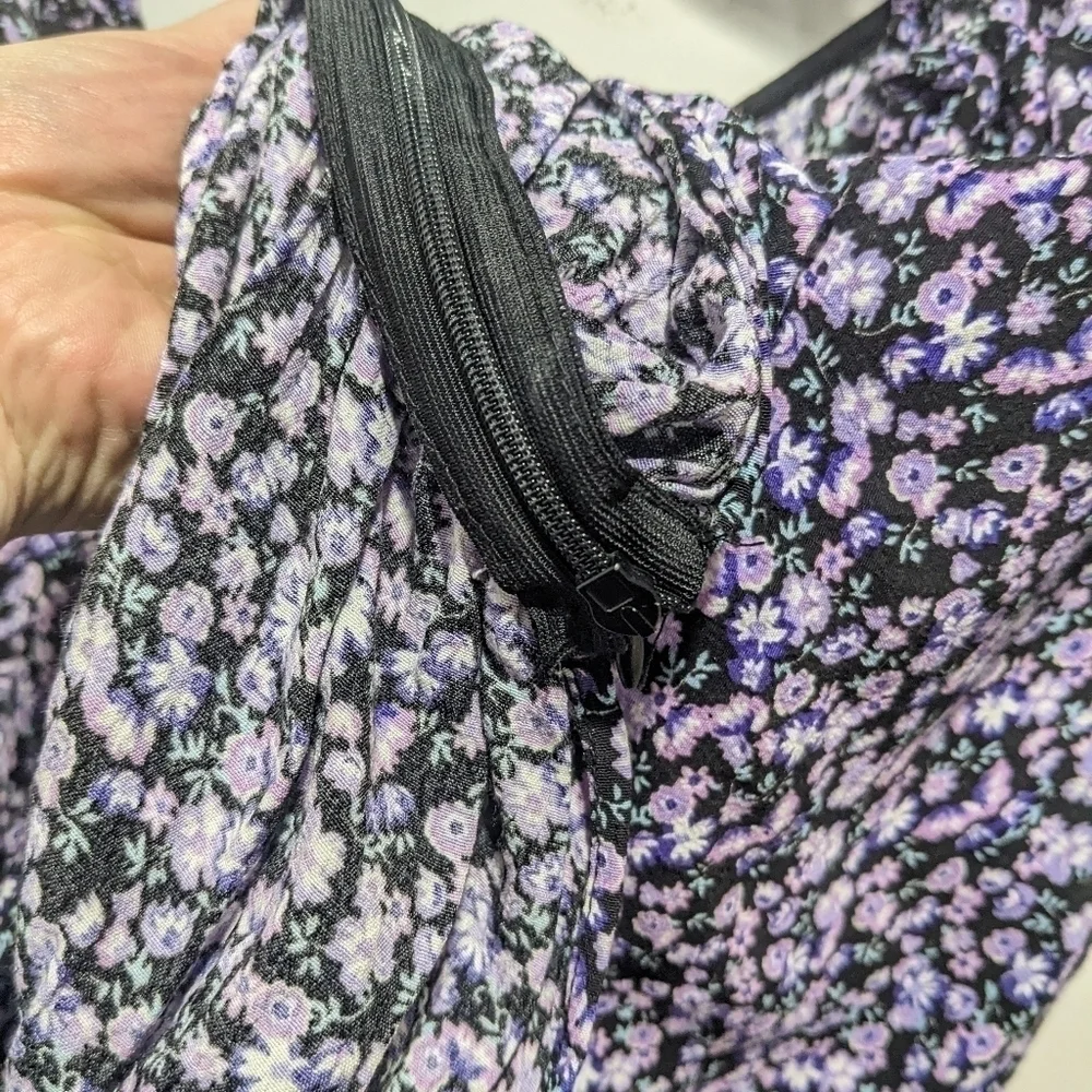 Zara | Ruched Floral Print Crop Top